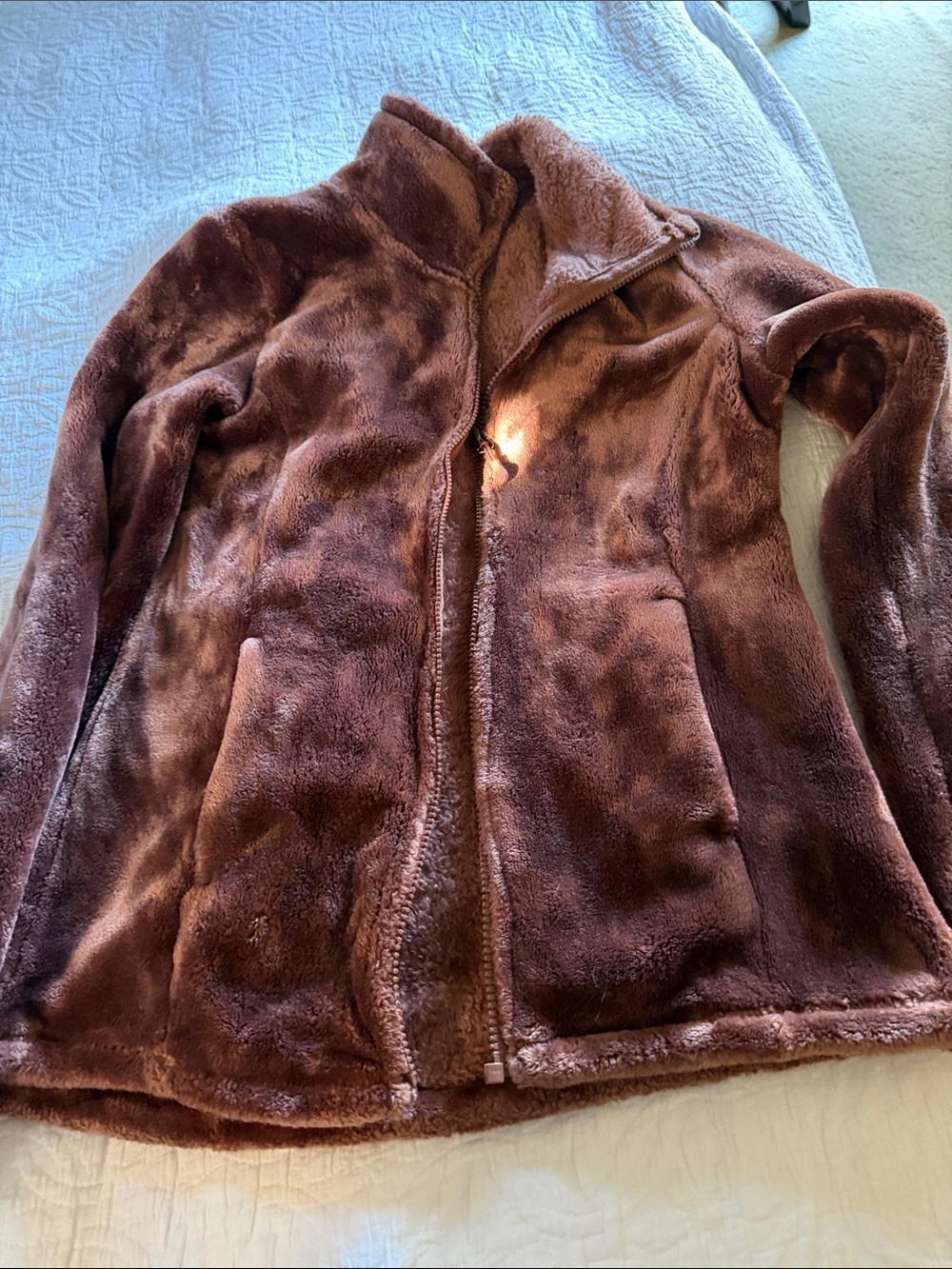 32 Degrees Plush Faux Fur Zip Front Jacket in Brown